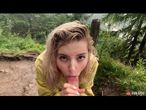 ❤️ Garota engole a ejaculação depois de um broche público - Eva Elfi ❤️  Sexo em pt-br.ttsex.ru ☑